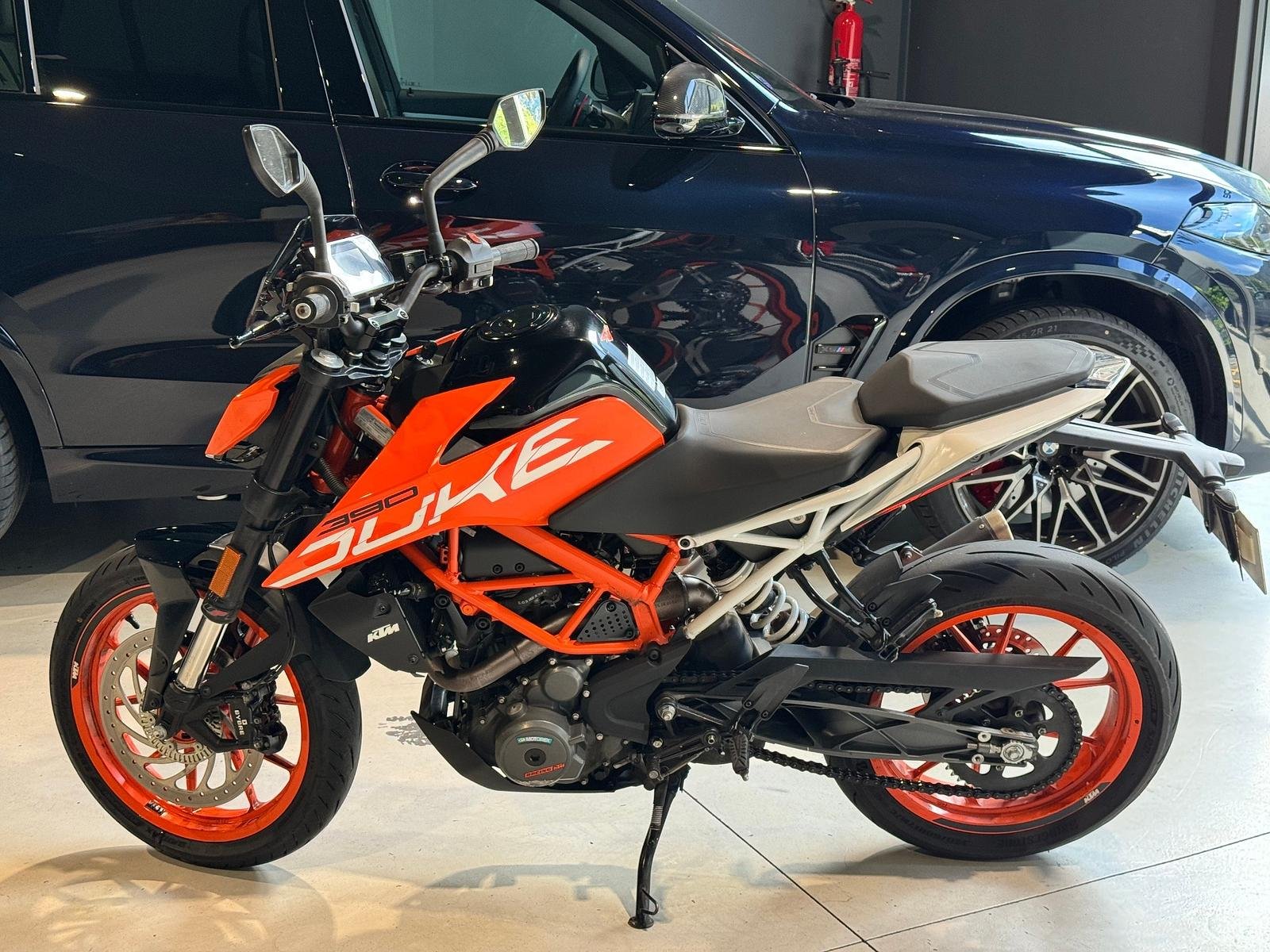 KTM 390 Duke