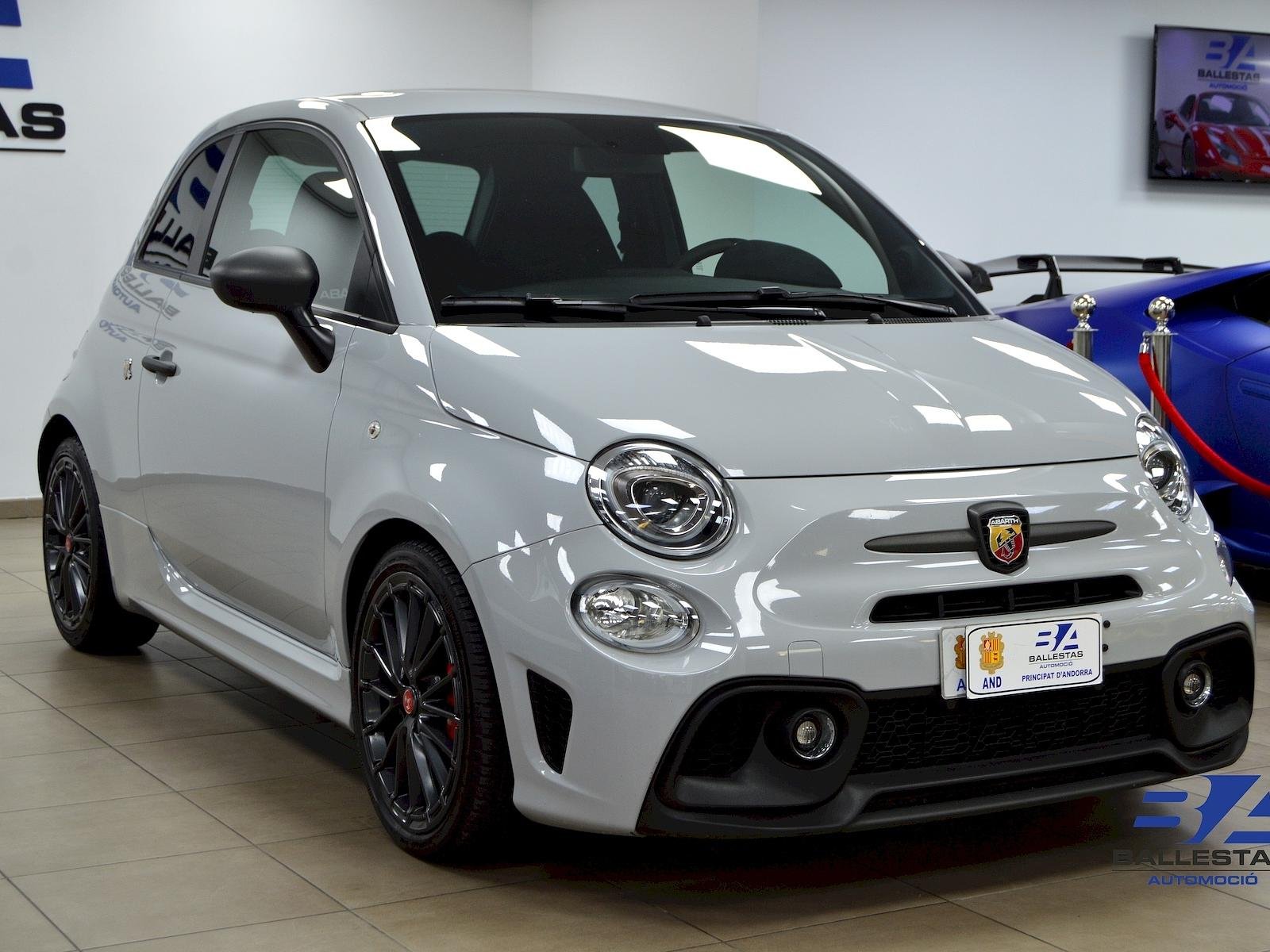 Abarth 695 Rivale