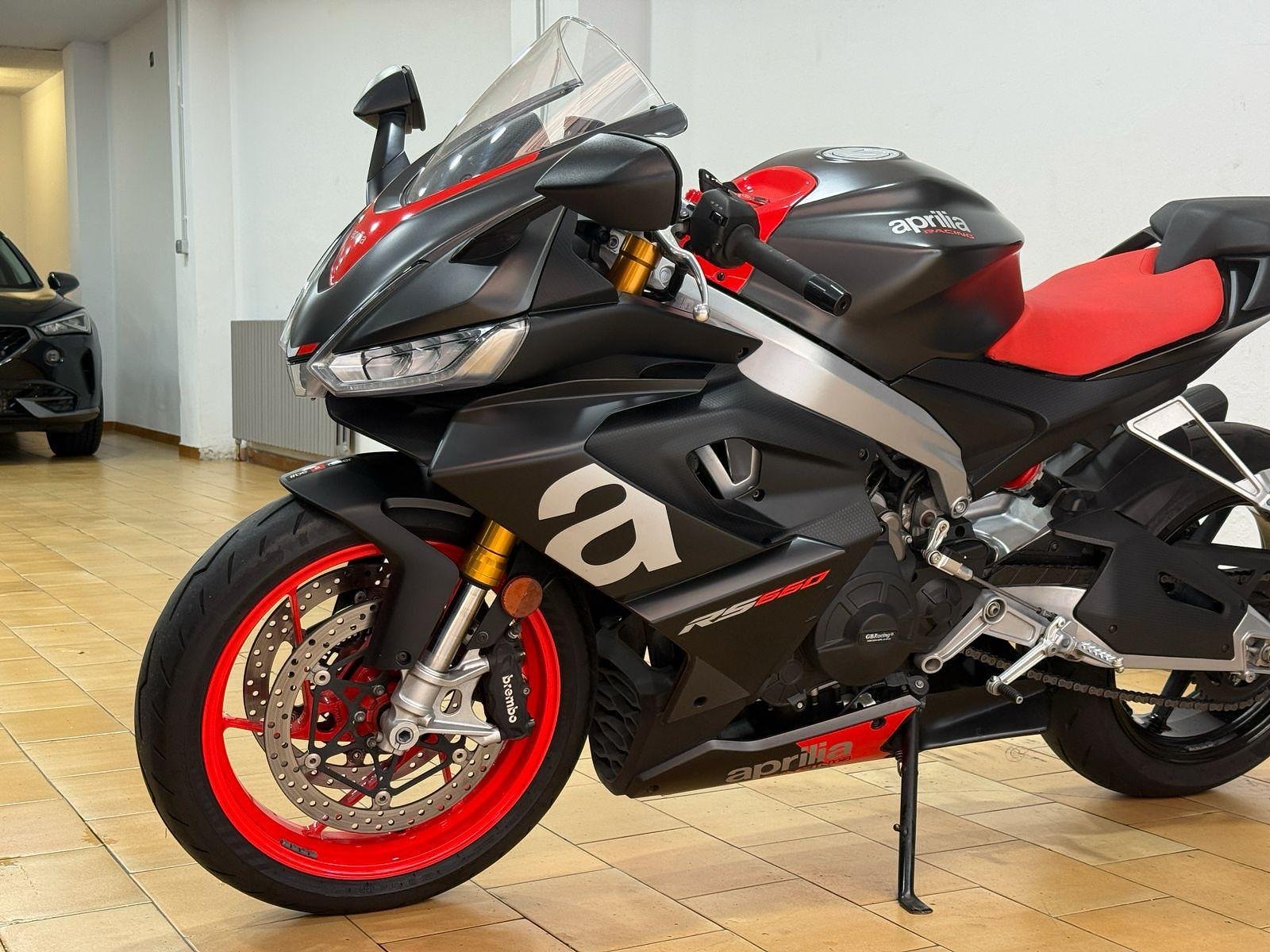Aprilia RS 660
