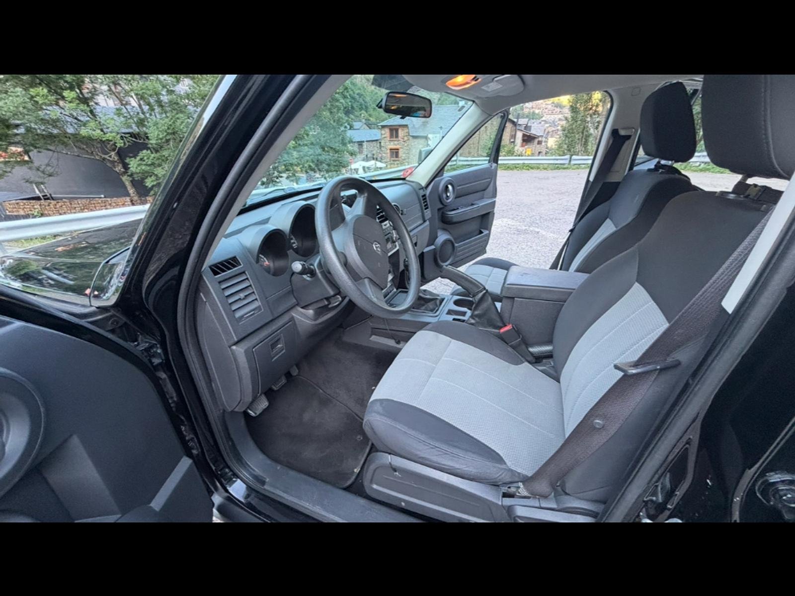 Dodge Nitro