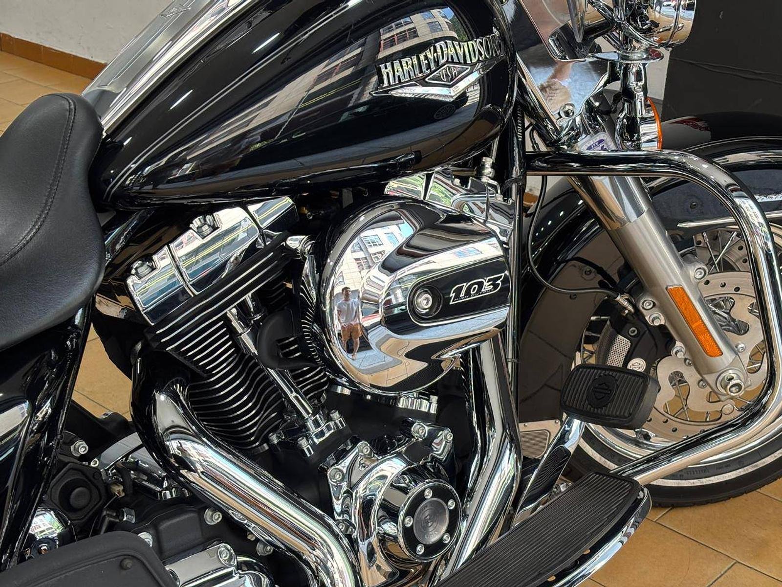 Harley-Davidson Road King Classic
