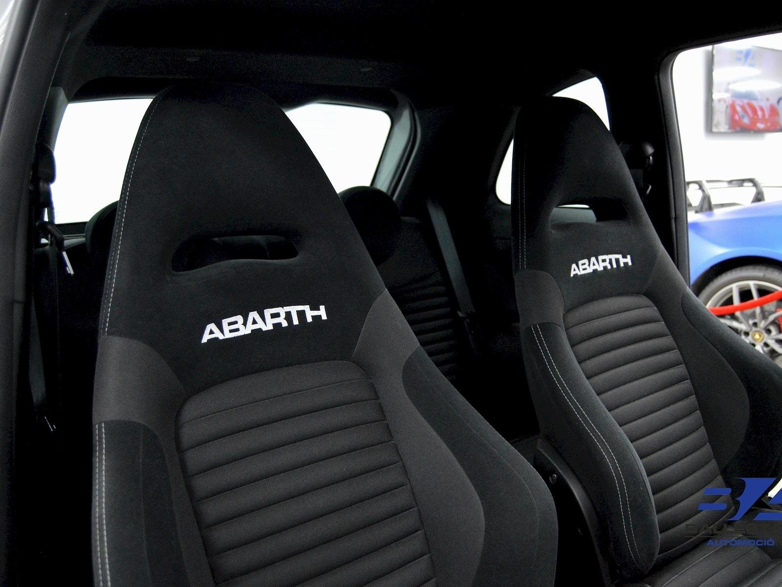 Abarth 695 Rivale