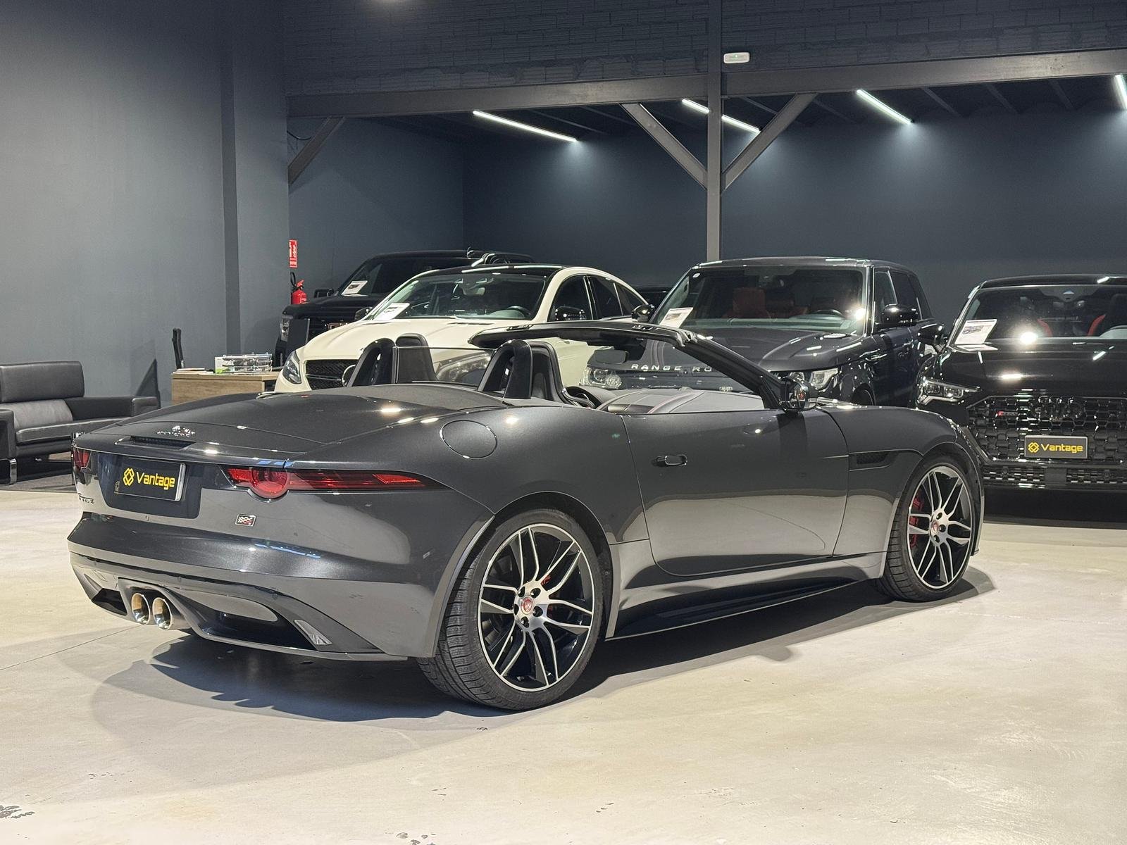 Jaguar F-Type