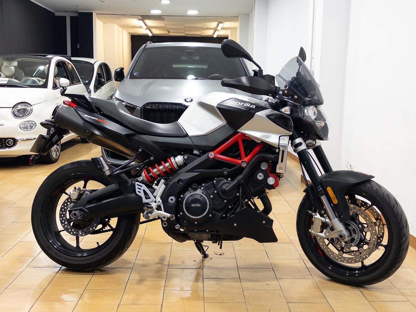 Aprilia Shiver 900