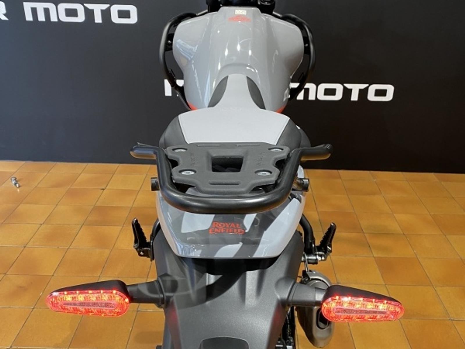 Royal Enfield HIMALAYAN 450