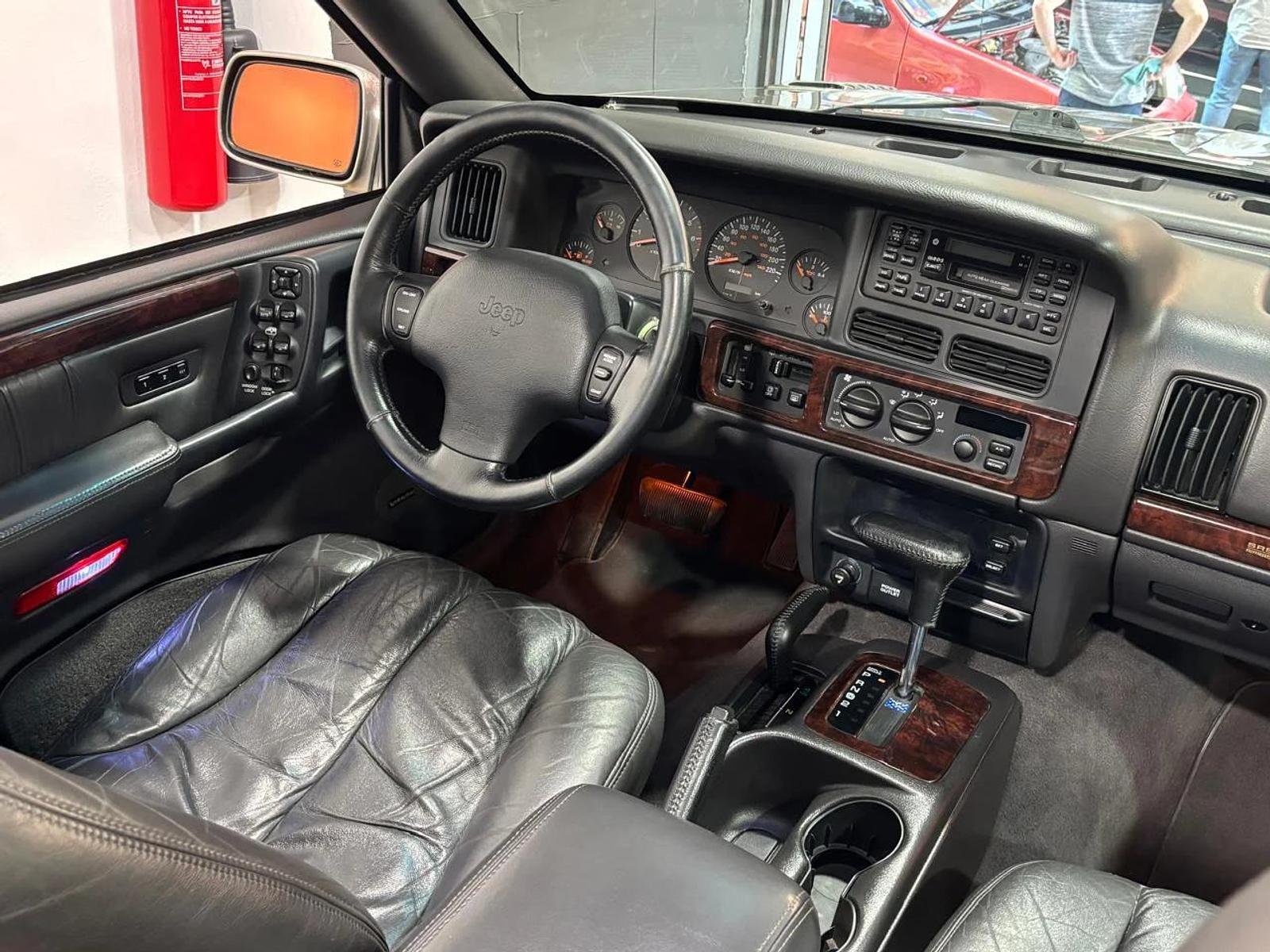 Jeep Grand Cherokee