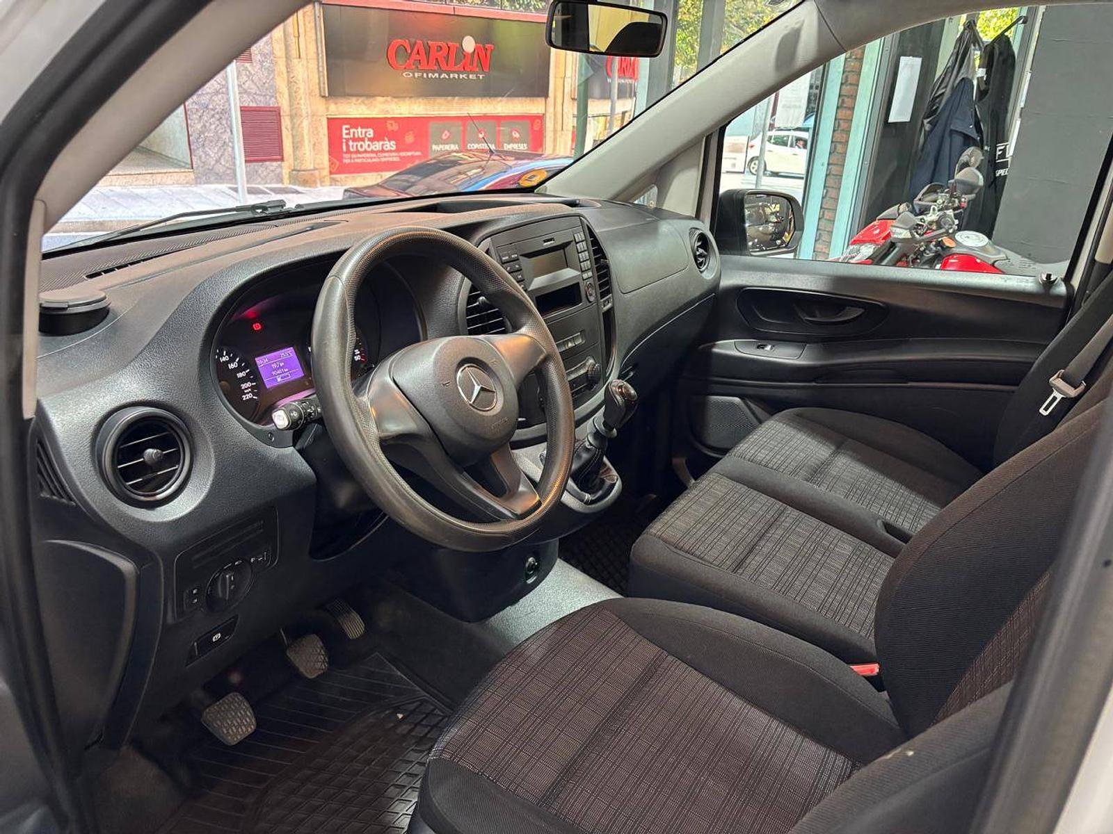 Mercedes-Benz Vito