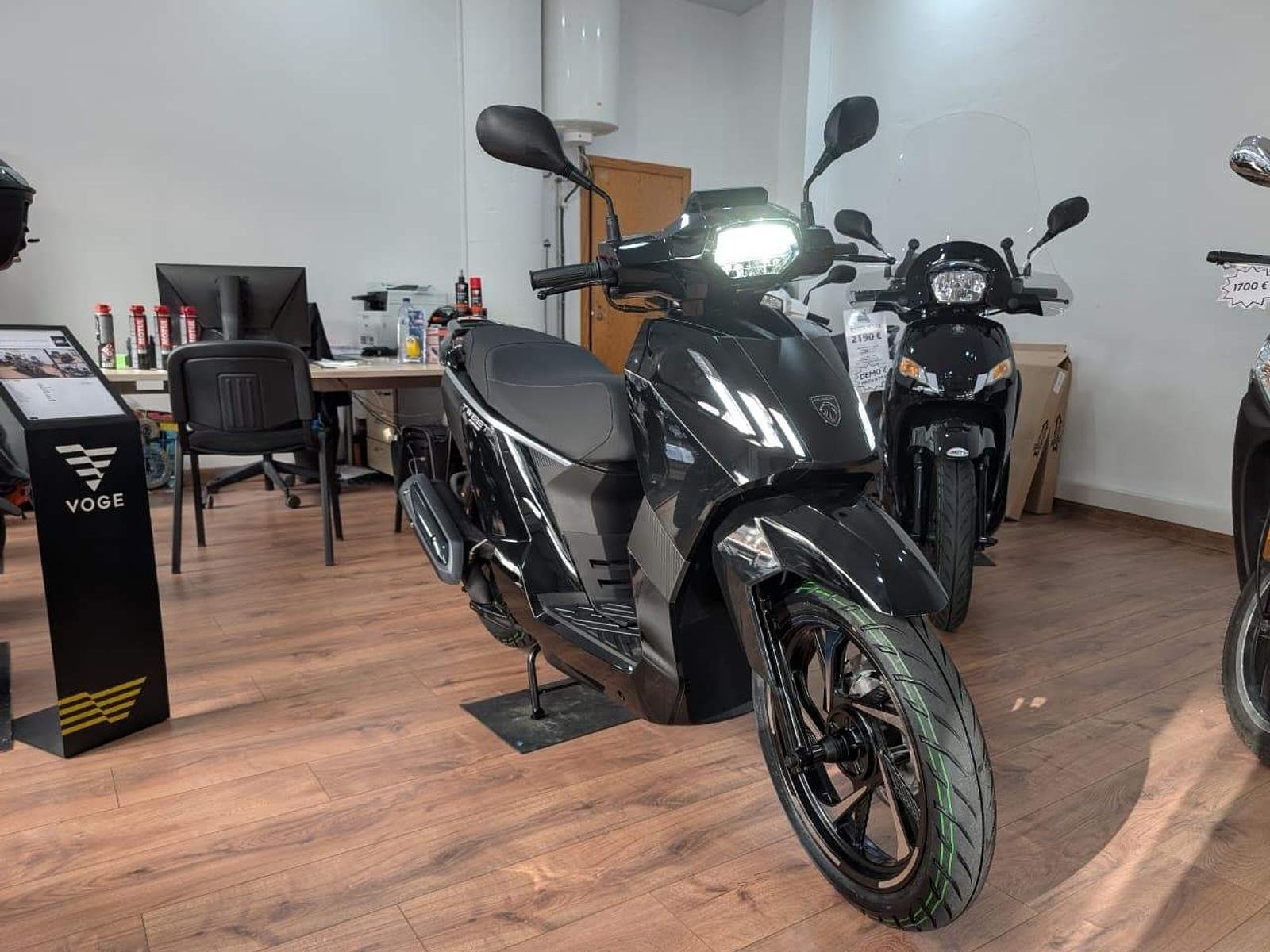 Peugeot Tweet 125