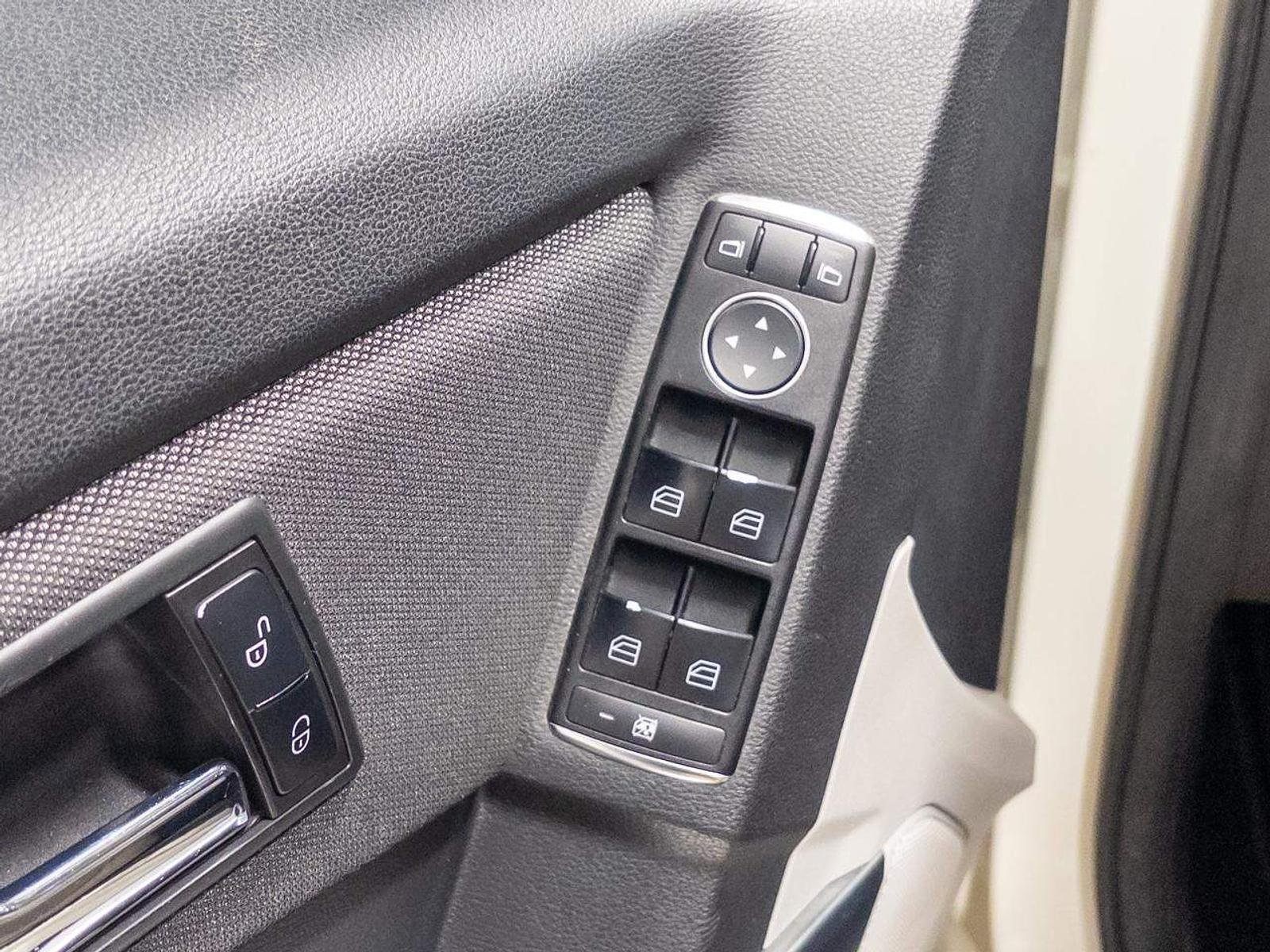 Mercedes-Benz Glk-Class