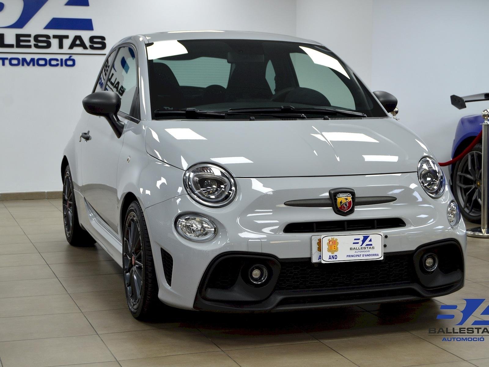Abarth 695 Rivale