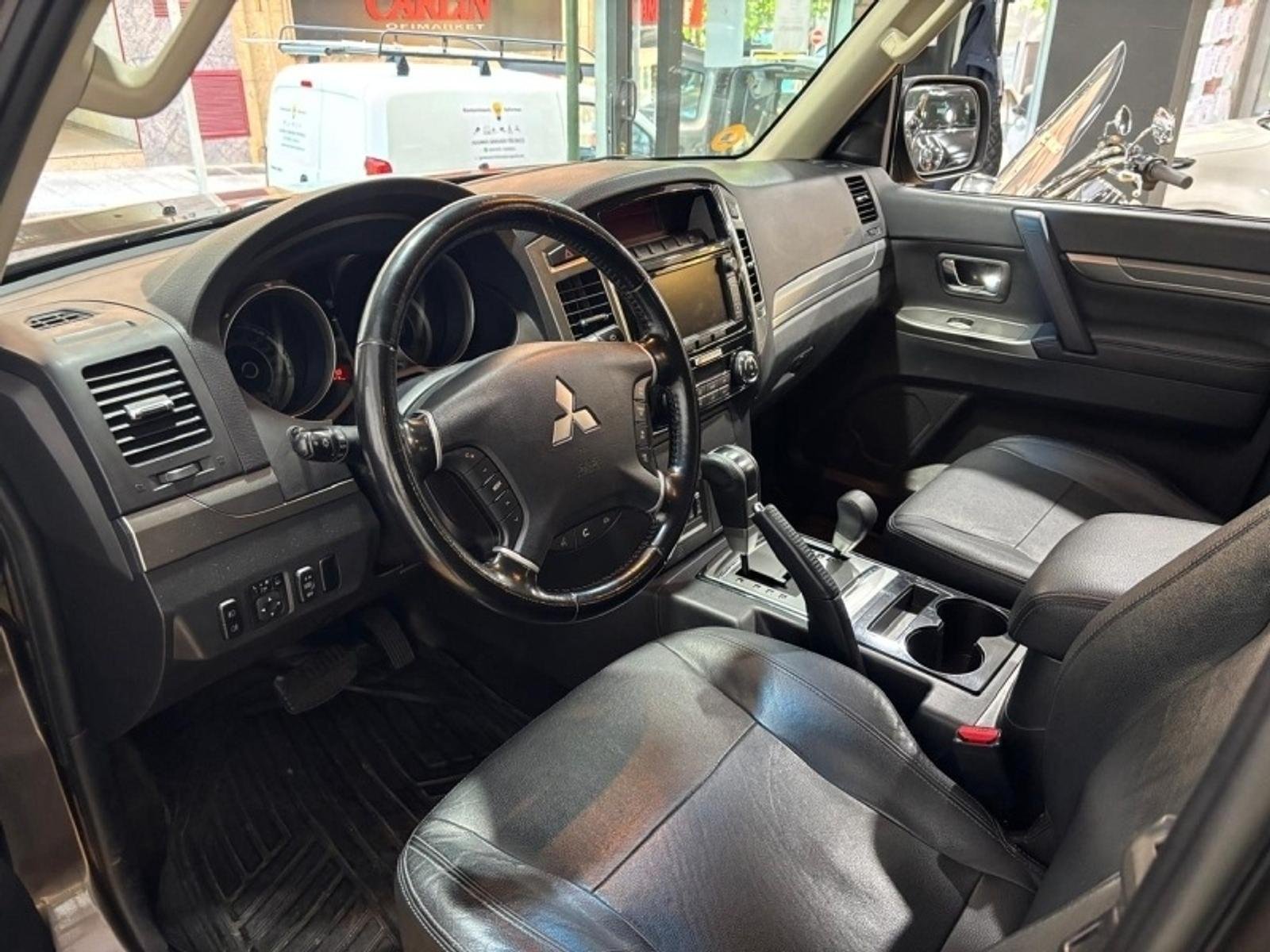 Mitsubishi Montero