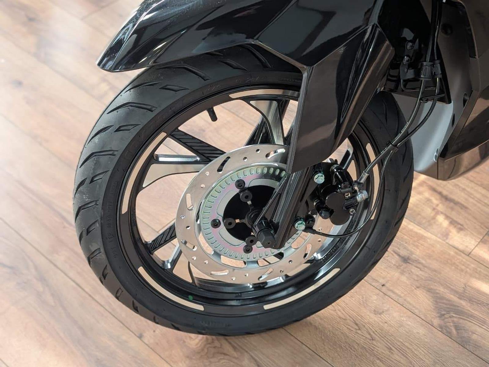 Peugeot Tweet 125