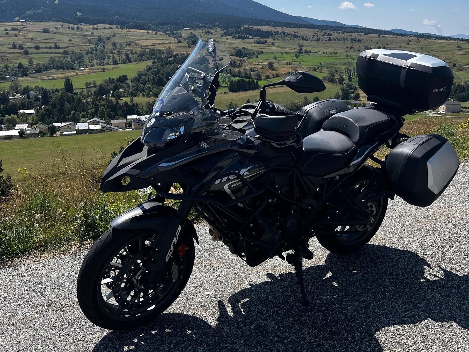 Benelli TRK 502