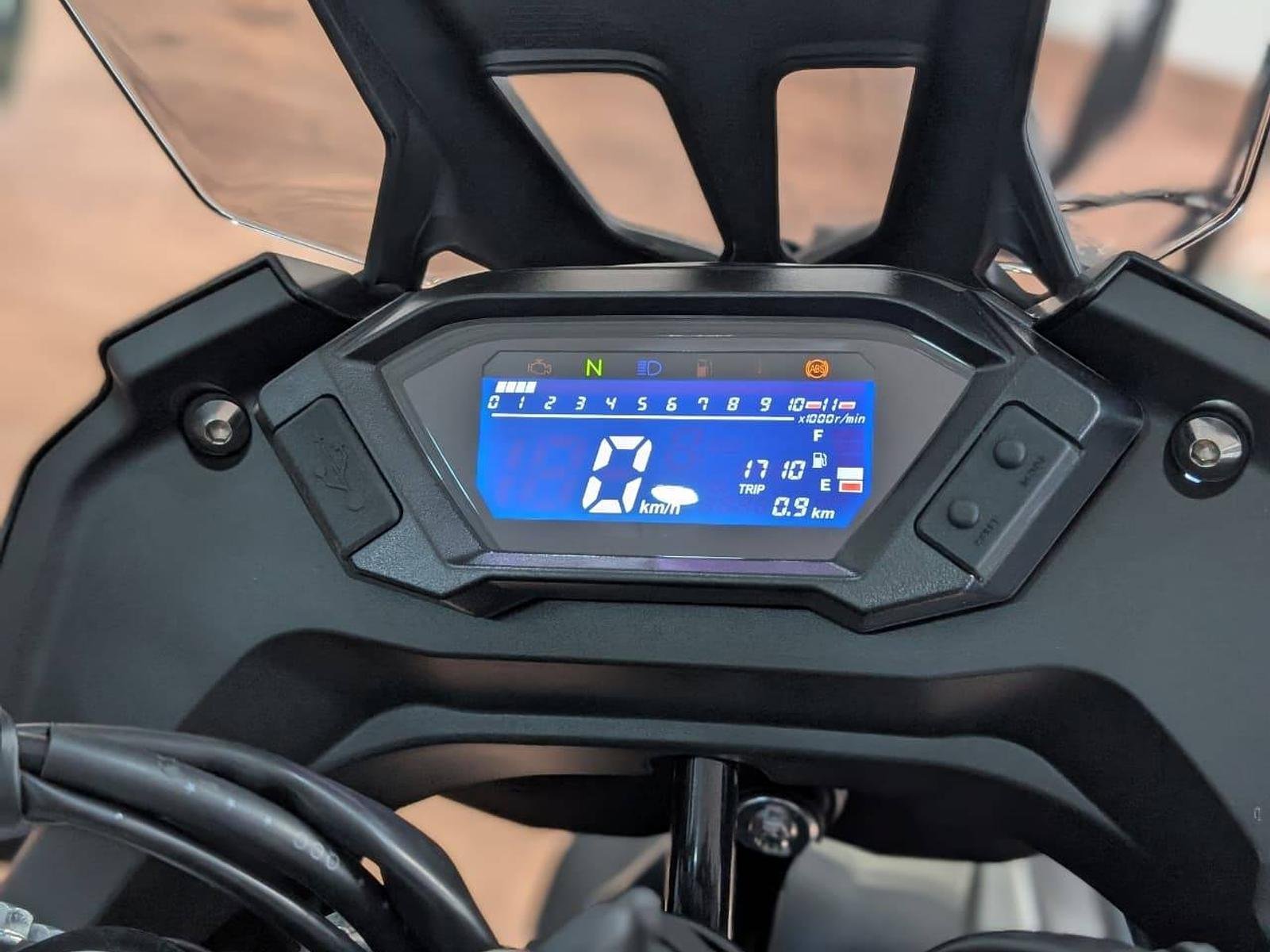 Voge 300R
