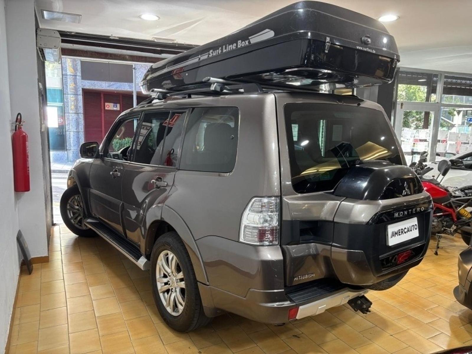 Mitsubishi Montero