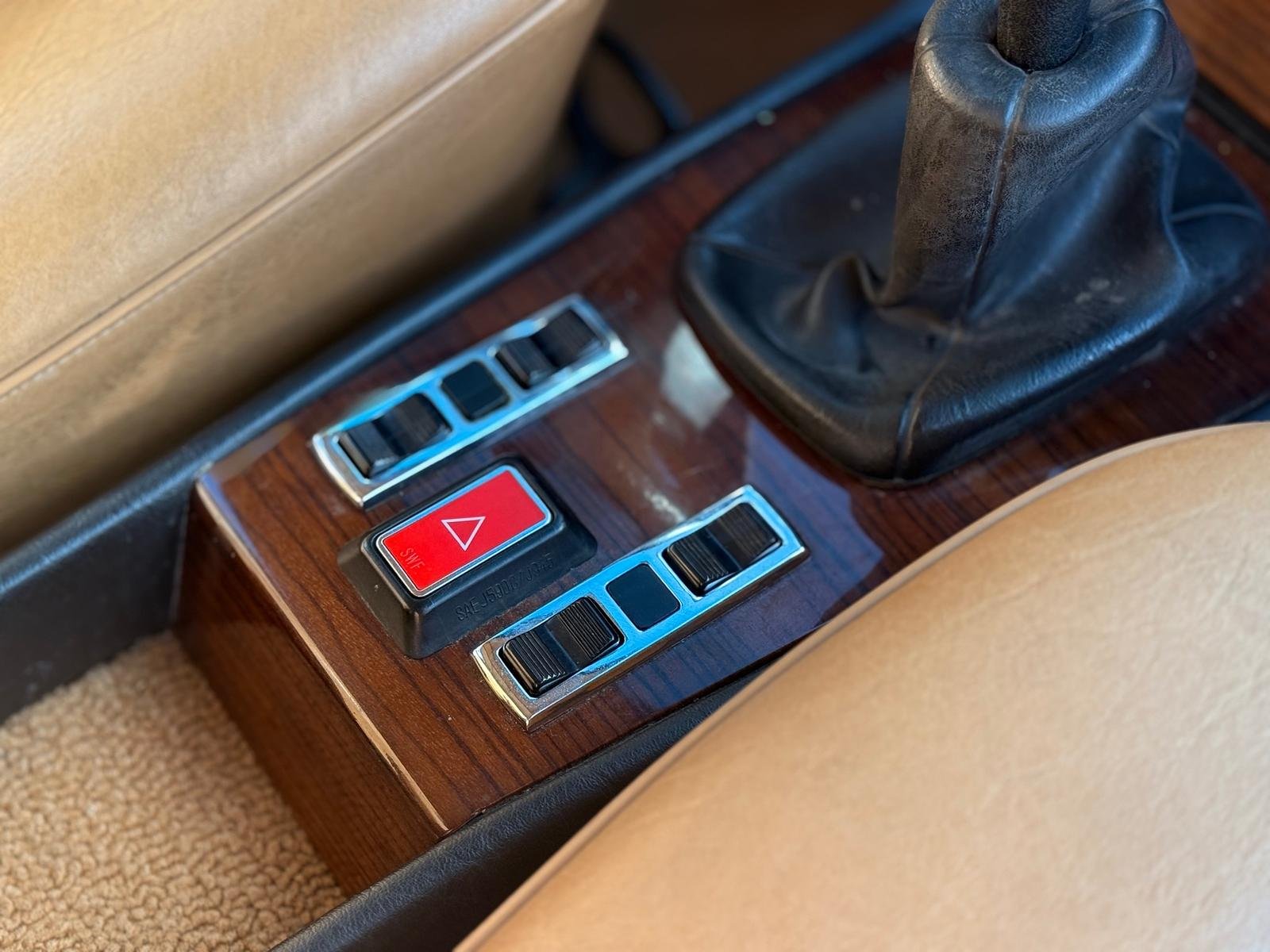 Mercedes-Benz W123