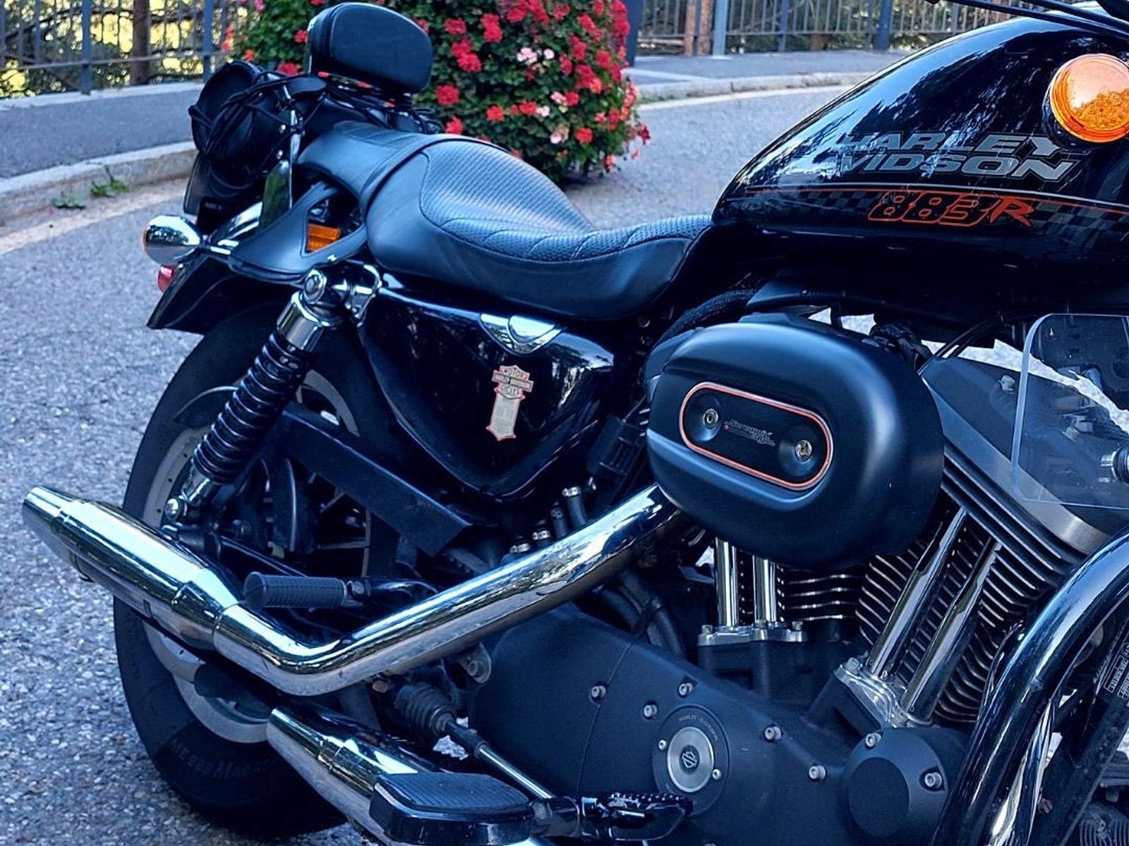Harley-Davidson Sportster 883